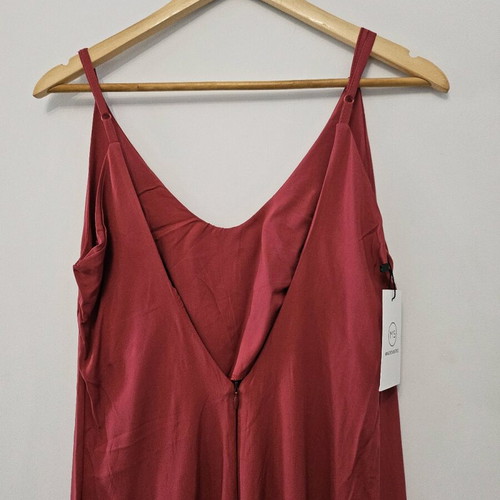 Mindyourstyle one-piece new, wide fit, dusty fuchsia color