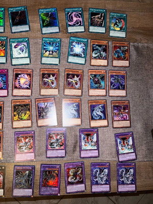 Yu-Gi-Oh! Cyber Dragon deck σαν καινούργιο