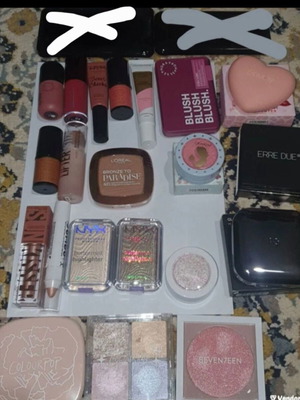 Blush Highlight Contour Bronzer Set 21 items used