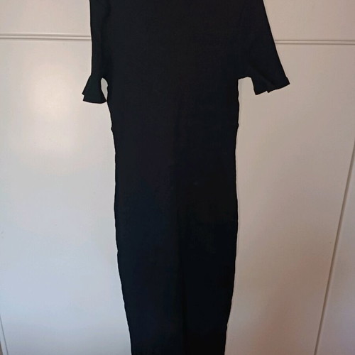 Black Zara dress medium pencil used like new