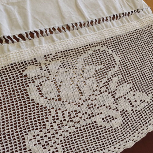 Handmade curtain like new 260x180 with 30 cm lace