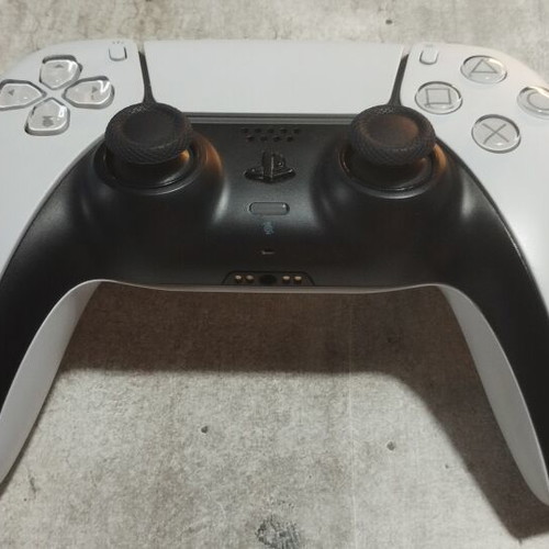 PlayStation 5 DualSense controller with TMR joystick like new, BDM 040 version