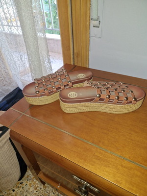 Mule tan with studs, like new