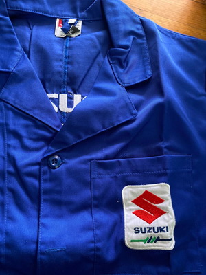 Suzuki χιτώνιο εργασίας μηχανικού αφόρετο, αυθεντική ποδιά εταιρίας, μήκος 1μ