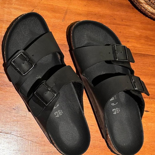 PSDN Pasadina sandal like new, black, size 43
