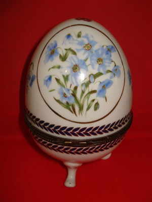 Limoges porcelain egg vintage used