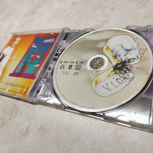 Eminem The Slim Shady LP CD album used