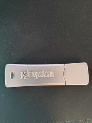 Kingston USB flash drive 512 MB