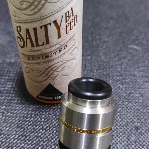 Layercake Rda District F5VE like new
