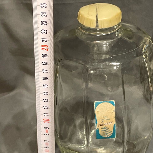 Glass barrel used with tap, old, for aroma or drink