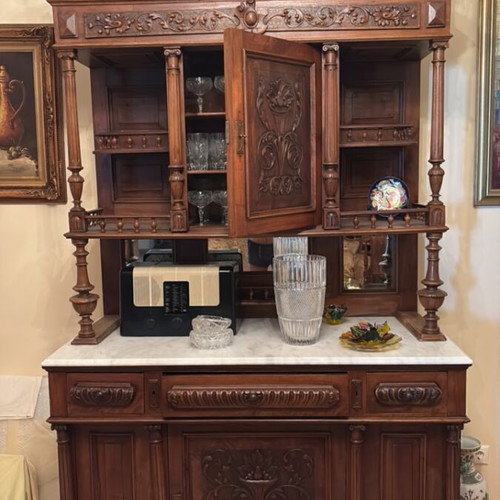 Vintage buffet like new condition