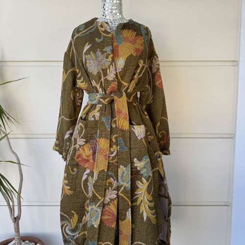 Zara Limited Edition Wool Blend Floral Jacquard Coat like new
