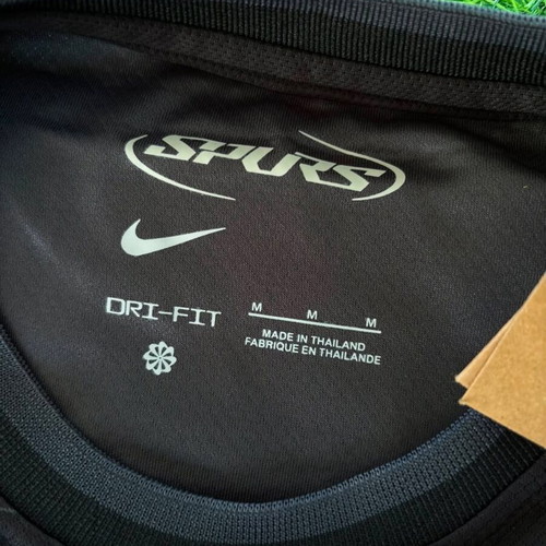 Nike Tottenham 2025/2026 jersey, medium, official replica