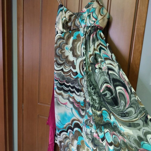 Printed satin dress with straps like new, size L