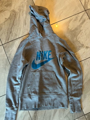Nike hoodie сив размер M като нов