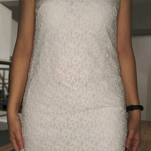 Zara white lace dress like new, slim fit, - 5,50 - Vendora.cy Zara white lace dress like new, slim fit, - 5,50 - Vendora.cy