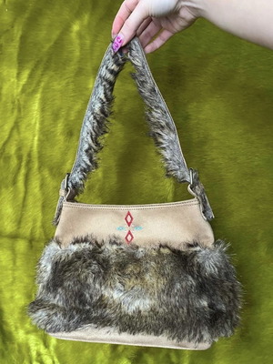 Fur shoulder bag used, beige