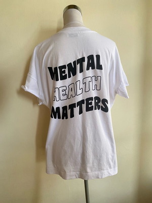 T-Shirt Mental Health Matters από Pink Woman σαν καινούργιο, μέγεθος L, λευκό