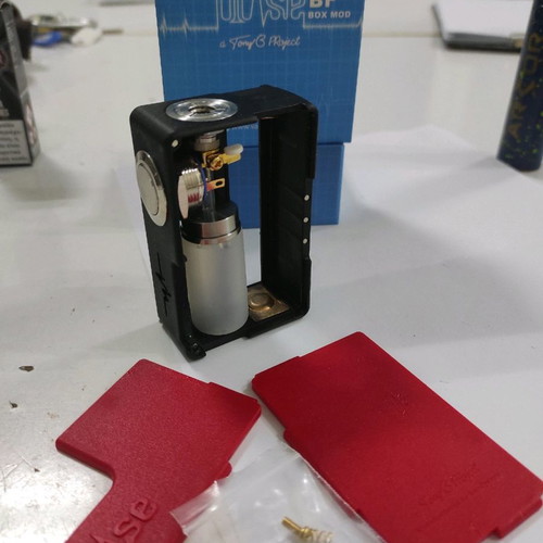 Vandyvape Pulse mech mod red new 18650-20700