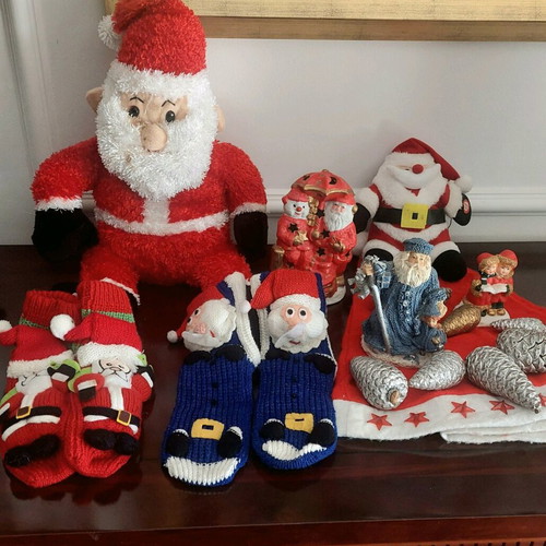 Christmas lot used, 12 festive items