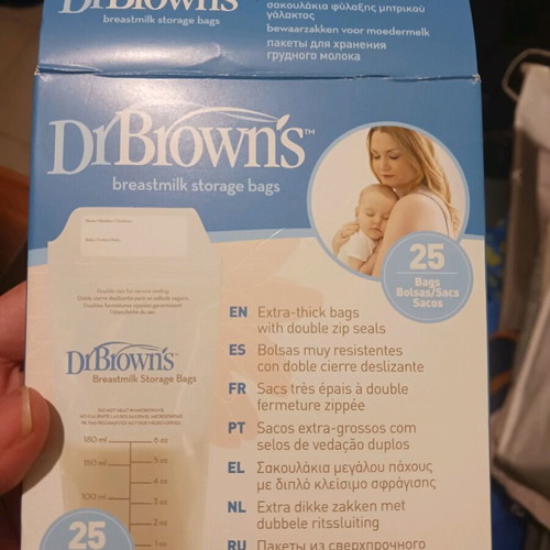 Breastmilk storage bags new, pack of 22