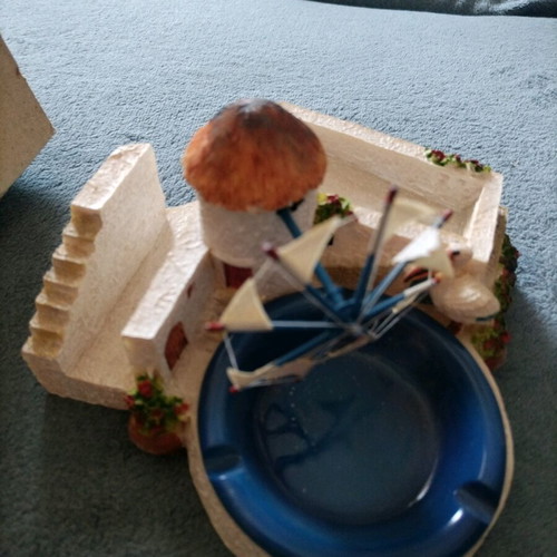 Decorative ashtray new