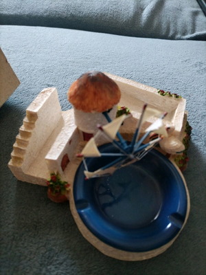 Decorative ashtray new