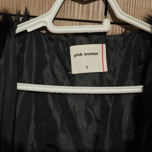 Women's black fur coat like new Pink Woman