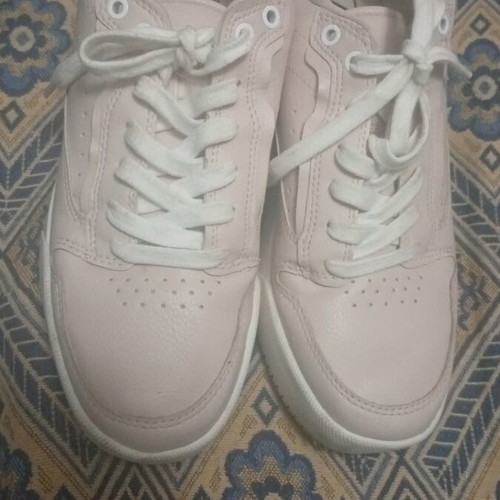 Sneaker shoes Zara like new, size 39, pink