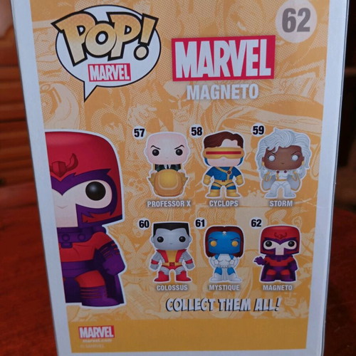 Funko Pop Magneto Hot Topic Exclusive Metallic like new