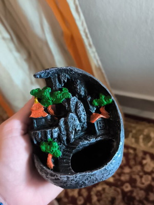 Decorative incense burner like new