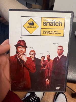 Snatch DVD used with subtitles, action comedy