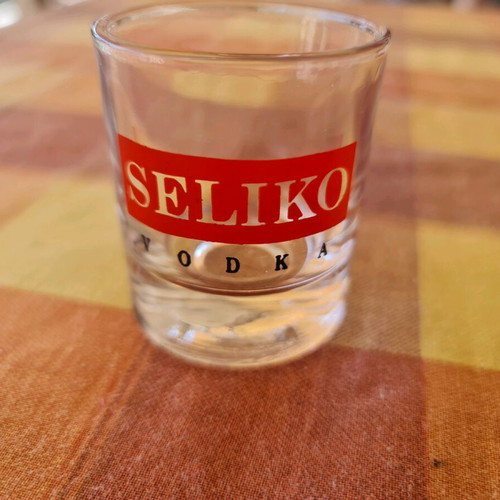 Seliko Vodka collectible shot glass used 90-2000