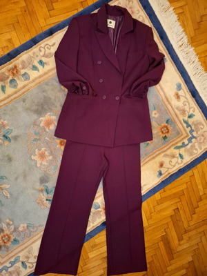 Karavan purple suit set like new, jacket M/L and large trousers