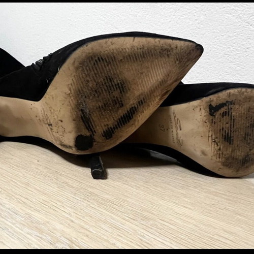 Sante over-the-knee boots like new, black suede