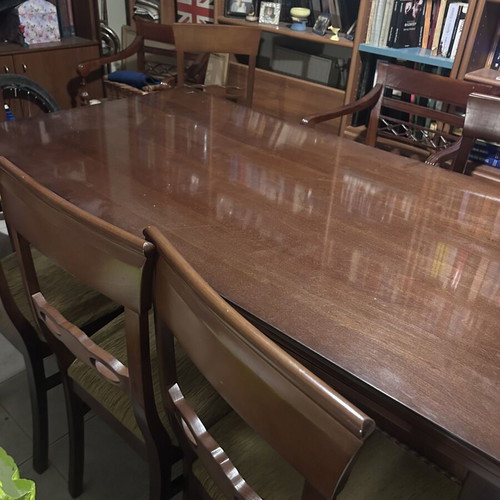 Wooden dining set with extendable table and 6 chairs, classic style