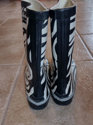 Children's rain boots size 35 used