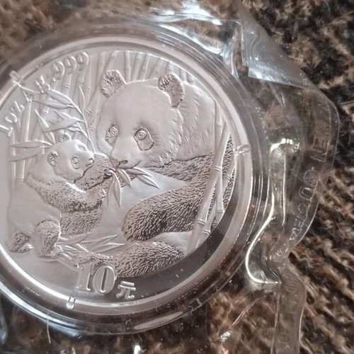 Chinese Panda Silver Coins 8 x 1 Troy Ounce Uncirculated
