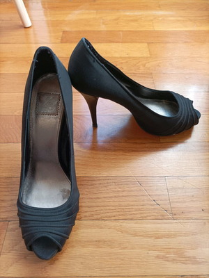 Γόβα peep toe Zara 38 μεταχειρισμένη, μαύρη