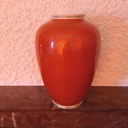 Hand-painted vase used, large porcelain or ceramic