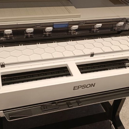 Epson SC-T5100 Plotter like new with touch screen and ink