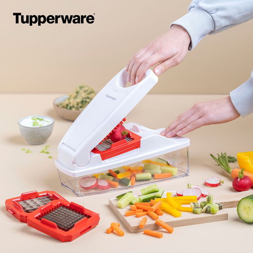 Tupperware Super Vegetable Cutter with 3 Blades, like new