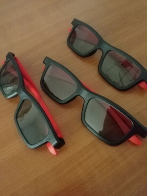 3D Glasses new, set of 3 for 3D movies
