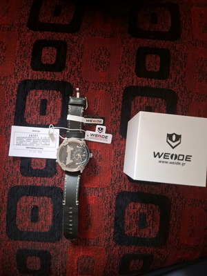 Weide WD10225 men's chronograph watch like new, black leather strap