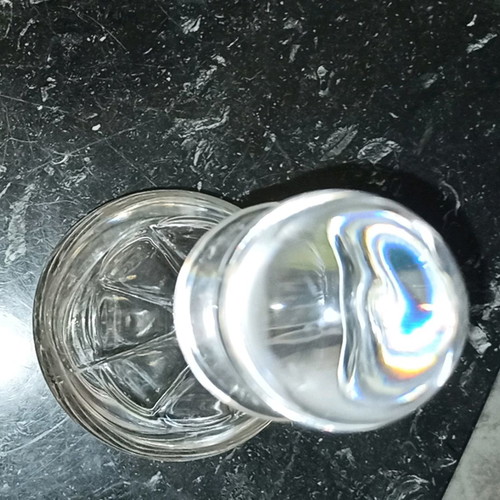 Crystal decanter of excellent quality, like new