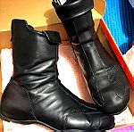  Δερμάτινες μπότες αντρικές DKNY