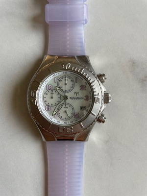 Ρολόι Technomarine λιλά με ταρταρούγα στο καντράν μεταχειρισμένο