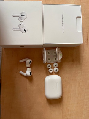 Apple AirPods Pro with MagSafe Charging Case used