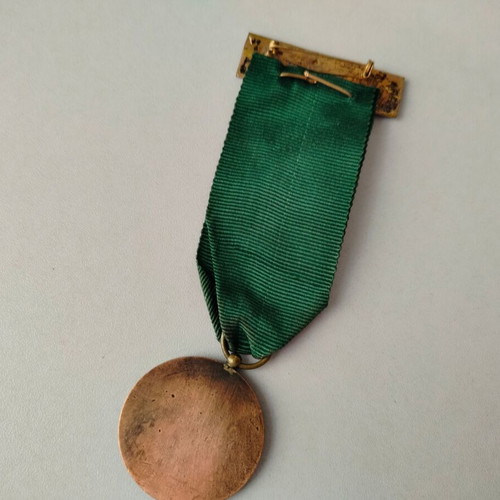 Bronze medal used from the 8th Panhellenic Ophthalmology Conference Ioannina 1975