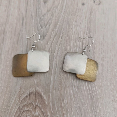 Dangling earrings new, made of alpaca and brass